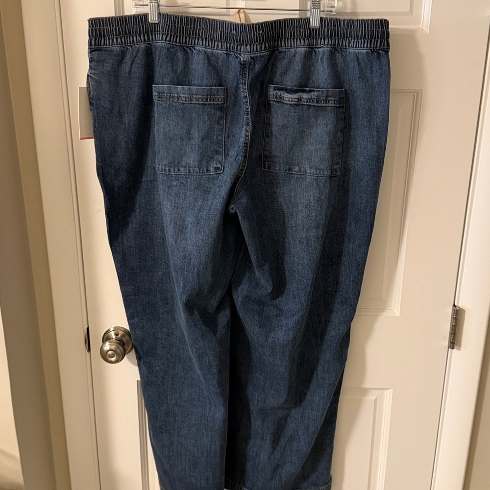 NWT Motherhood Maternity Wide-Leg Pull-On Jeans Under Belly Waist XL - Picture 9 of 10